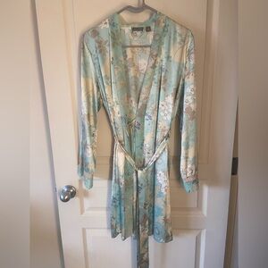 Apt. 9 Floral Satin Robe - Light Blue and Cream